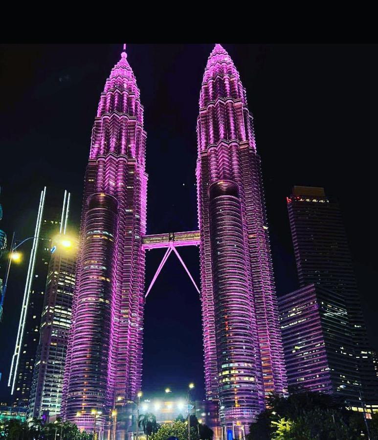 Calm Sojourn, Sky Suites Klcc Kuala Lumpur Extérieur photo