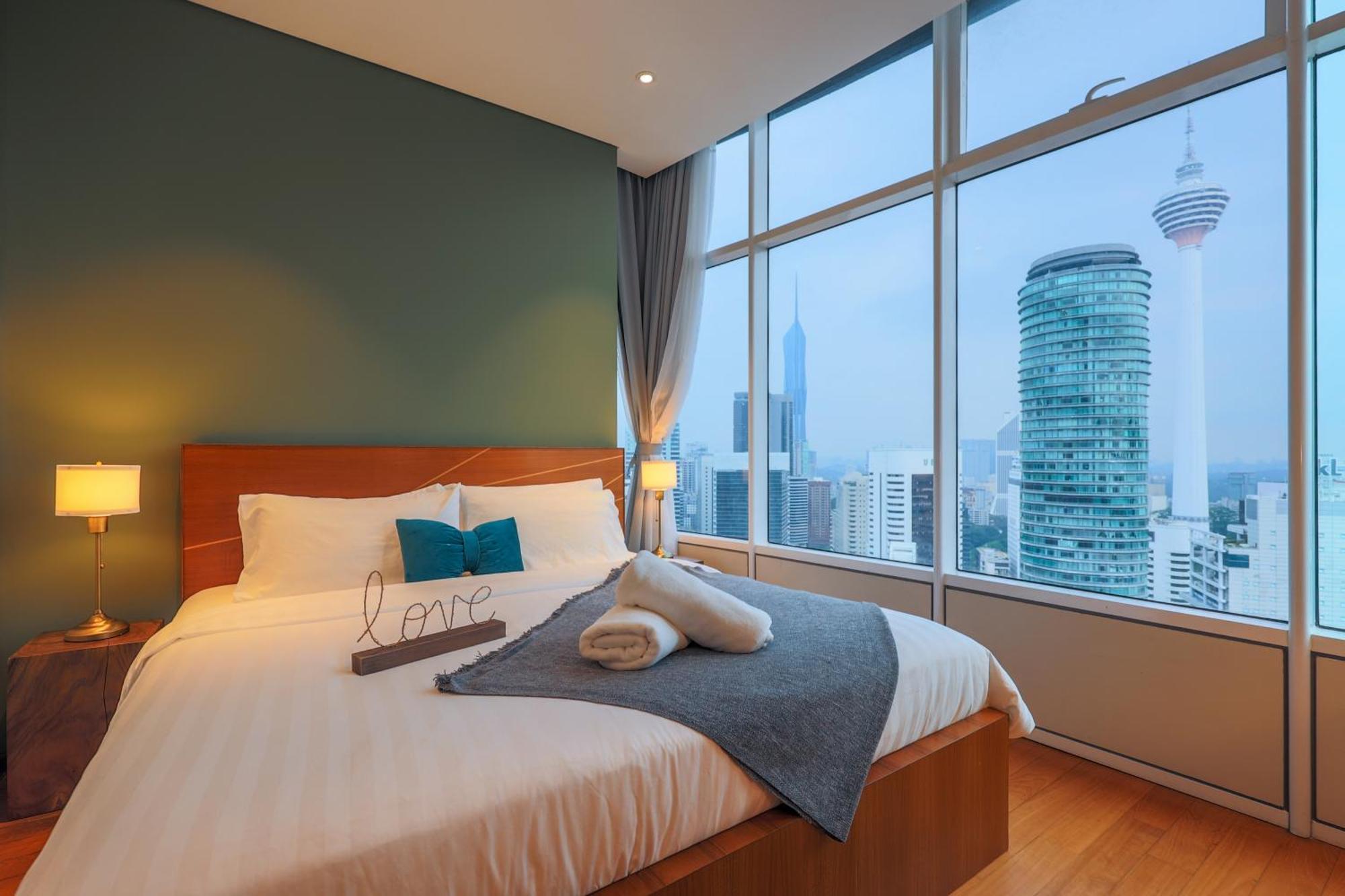 Calm Sojourn, Sky Suites Klcc Kuala Lumpur Extérieur photo