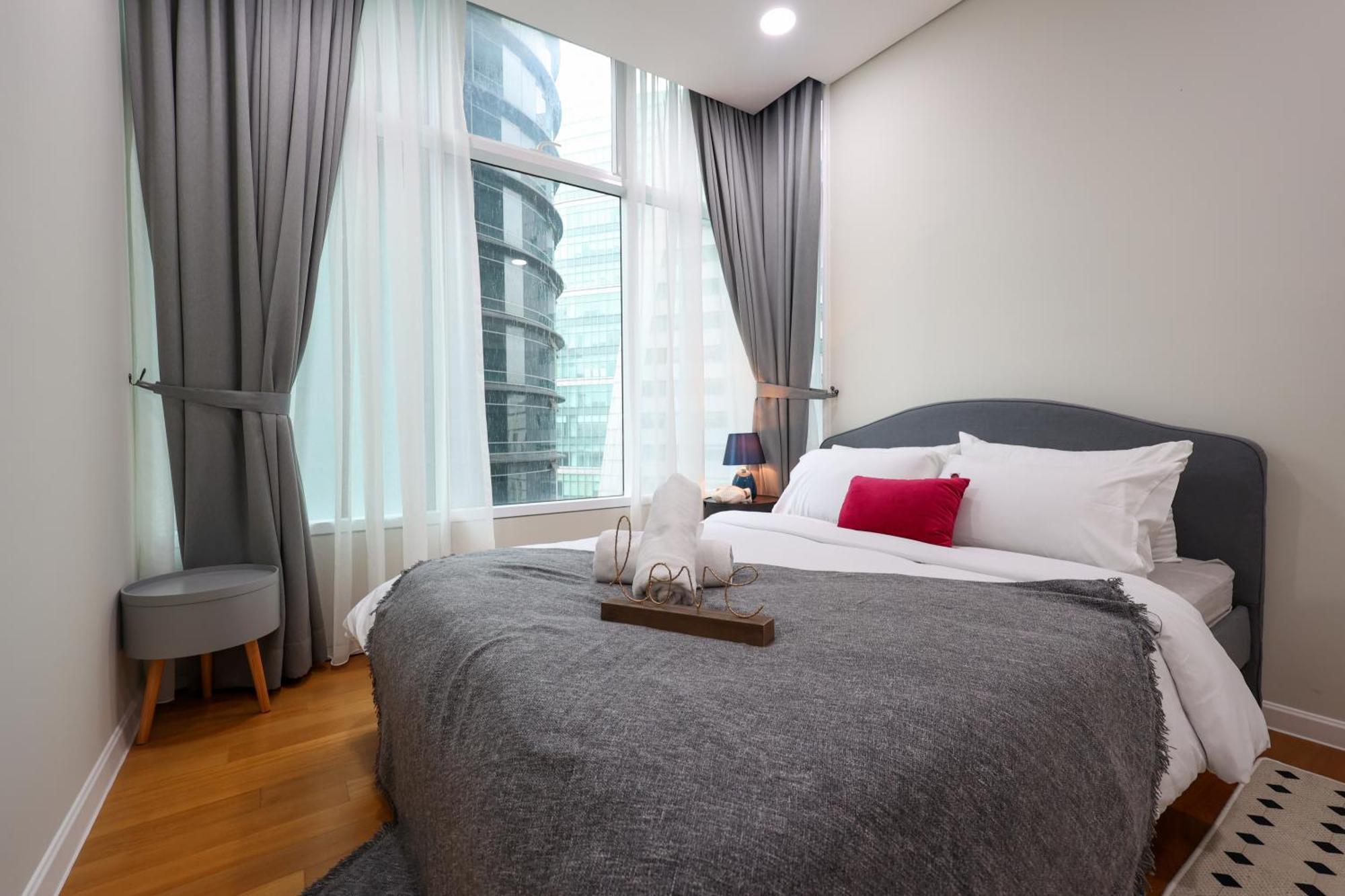 Calm Sojourn, Sky Suites Klcc Kuala Lumpur Extérieur photo